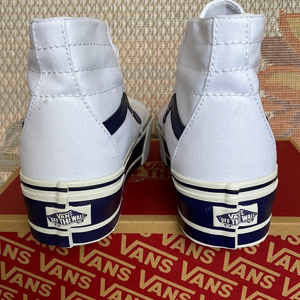 Vans Men’s Sk8-Hi Tapered
Sport Stripes Navy/True White 
VN0A5JMKNWD
Platforms - Picture 14 of 16